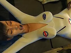 巨乳はポルノスターを越えたチェコの女性で ...