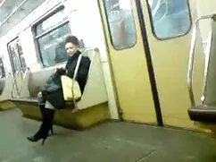 カメラは裸です 女の子 の ため av